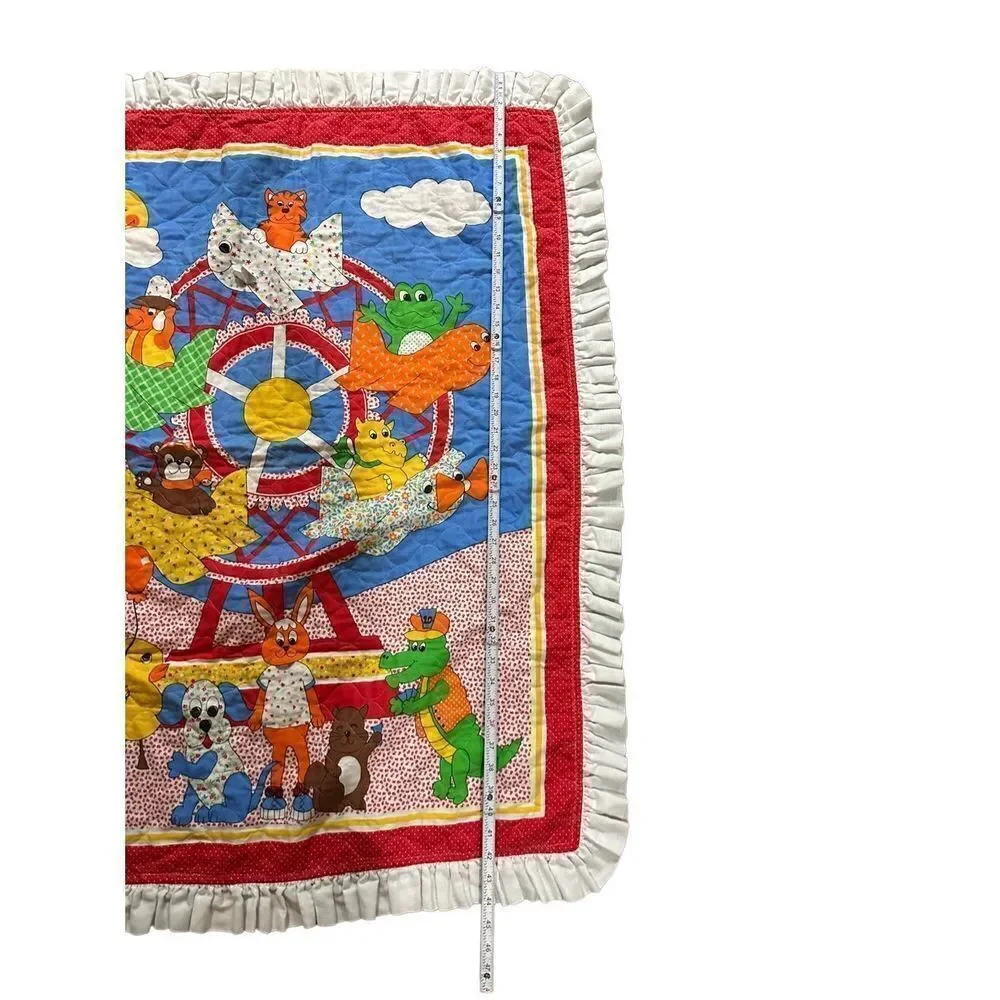 VINTAGE 1980s Pre-printed baby quilt topper animal‎ print 35x44